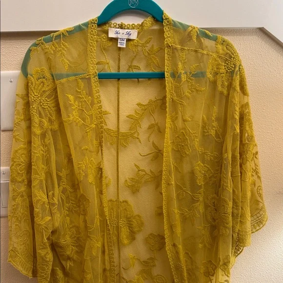 Yellow Sheer Embroidered Kimono - Picture 2 of 2